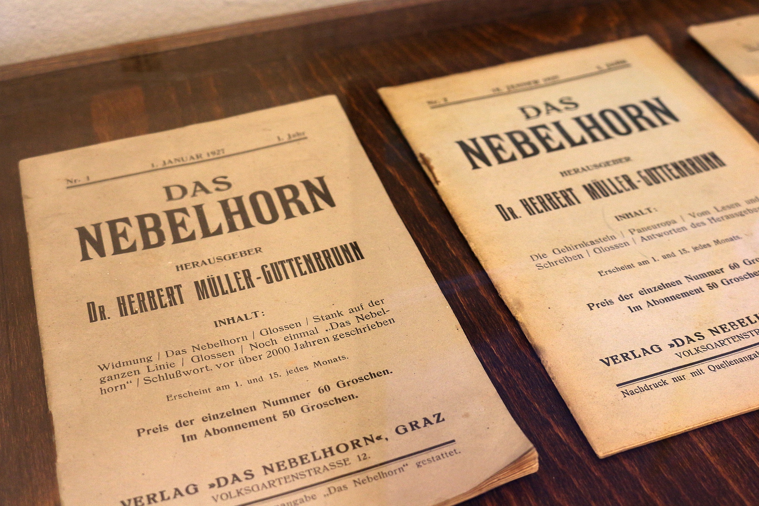 Auch die Magazine von Herbert Müller-Guttenbrunn sind Teil der Ausstellung