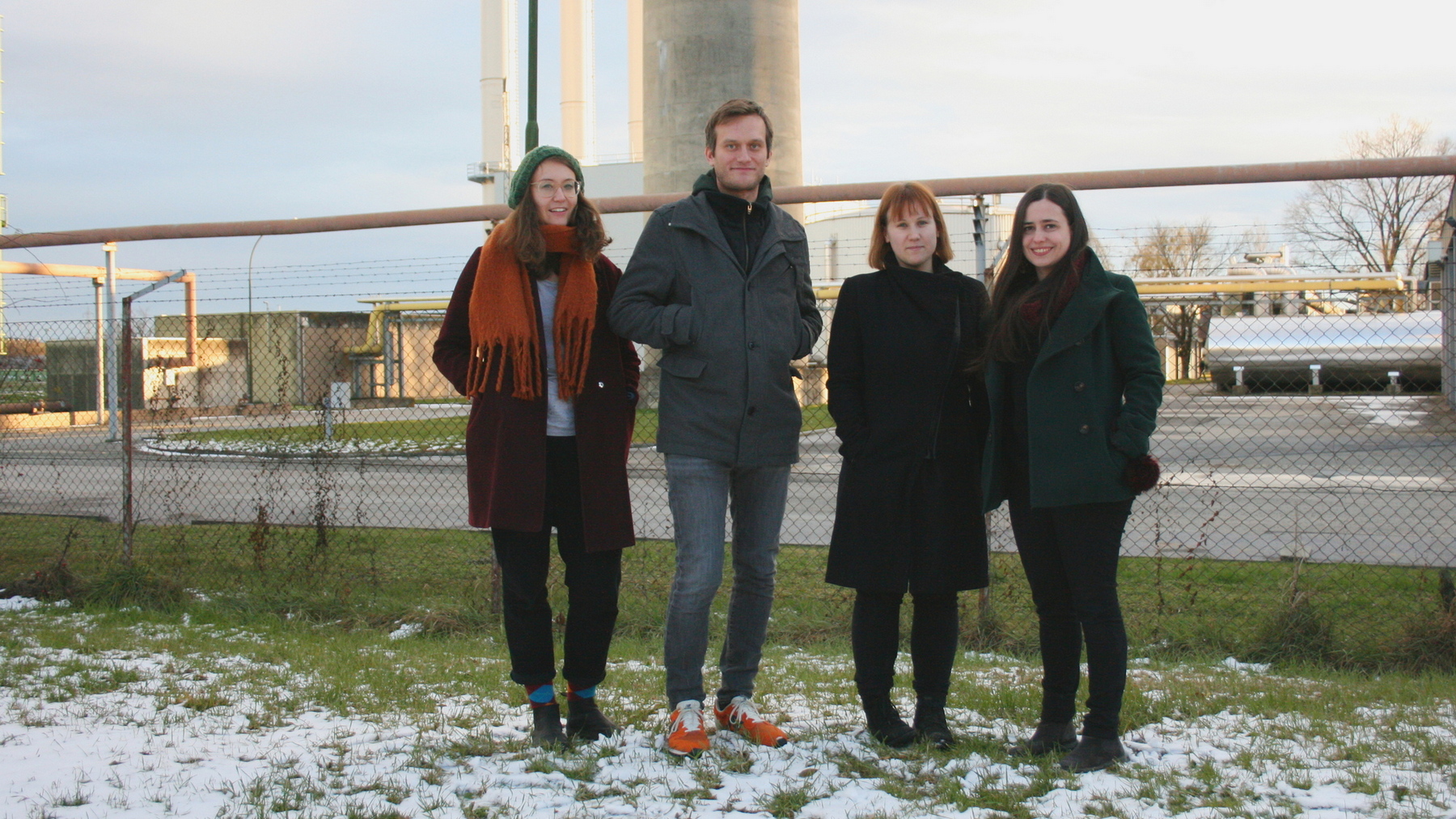 Von links nach rechts: Bianca Rexeis (Lektorin), Raffael Hiden, Julia Knaß, Kathrin Pflegerl (Illustrationen) - Foto: mischen