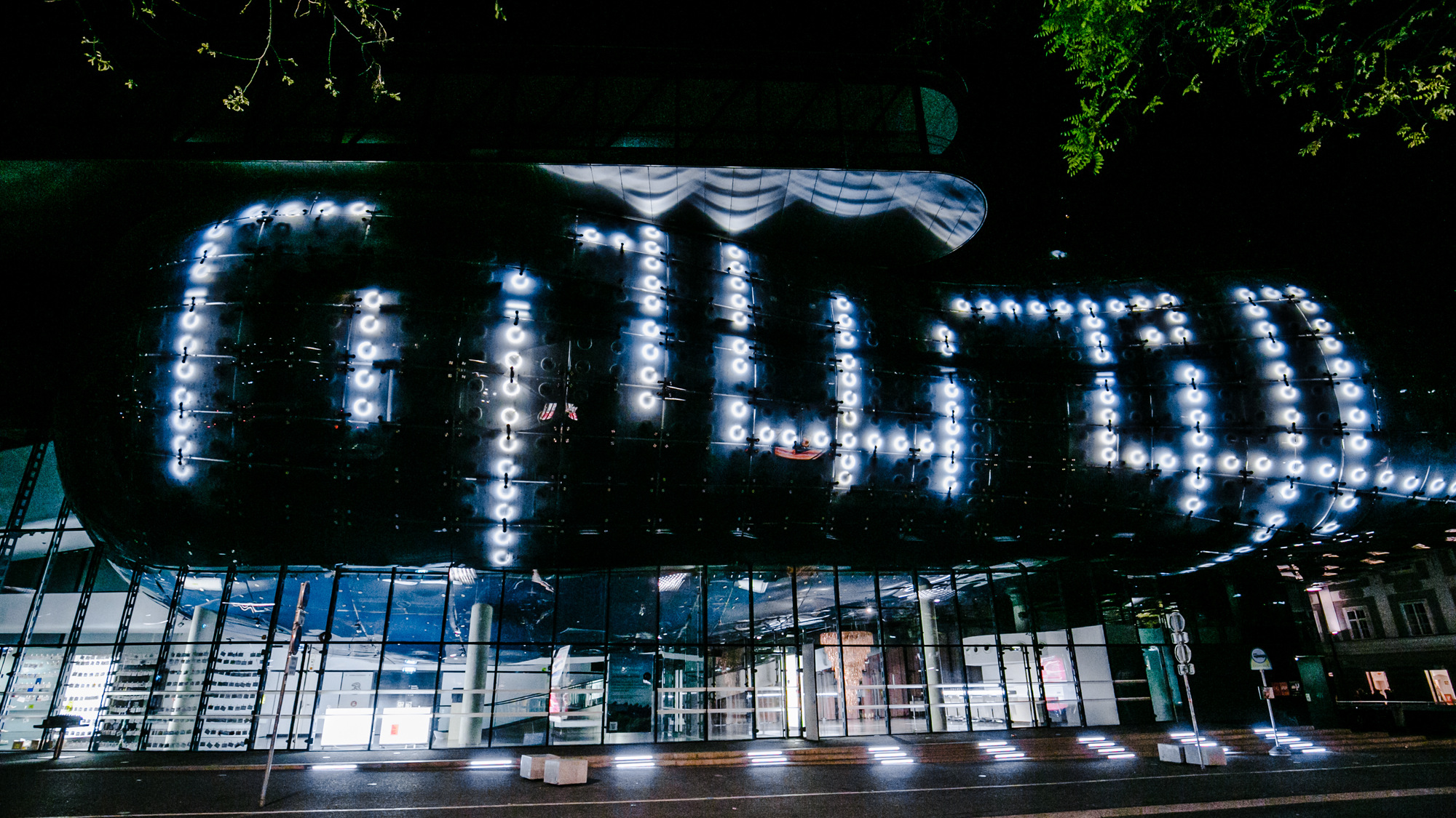 Kunsthaus Graz bei Nacht