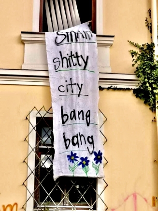 Smart shitty city bang bang