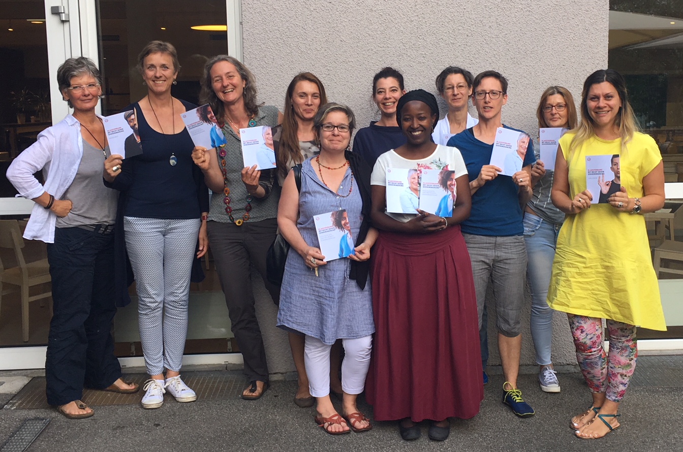 Das Team des Frauenservice Graz mit Geschäftsleiterin Sigrid Fischer.