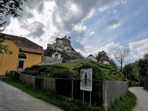 Kalvarienberg Graz vom Lendkai