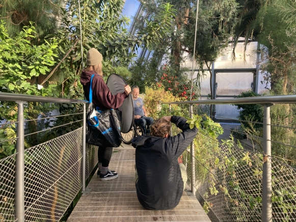 Fotoshooting eines Mannes im Rollstuhl