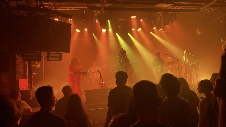 Die Band Bon Jour bei ihrem Auftritt am Donnerstag - Foto: Sofia Müller Garcia