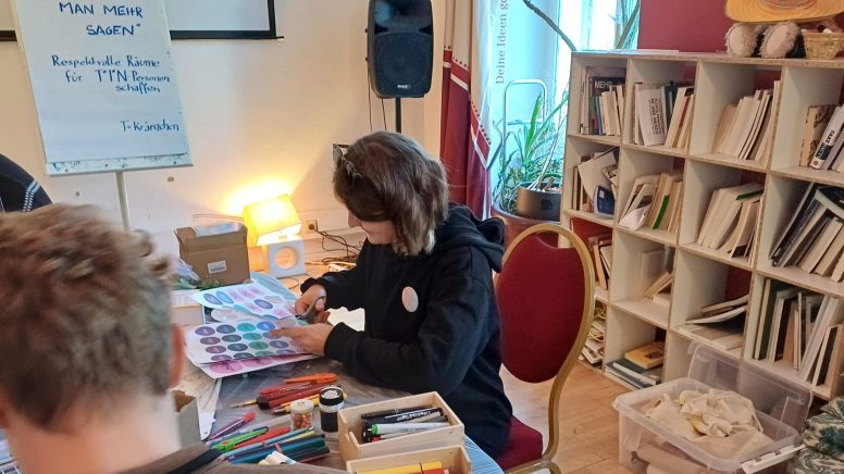Stefanie Dirnberger beim Craften