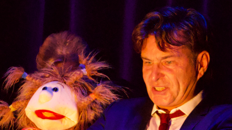 Die Puppe ohne Zunge – Foto: Lydia Helfer