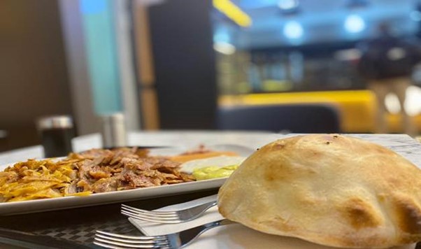 Kebap-Teller im neuen Kebaphaus "Brothers Kebap"