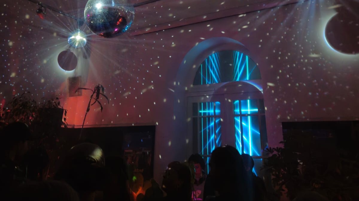 Afterparty im Volksgarten Pavillon.
