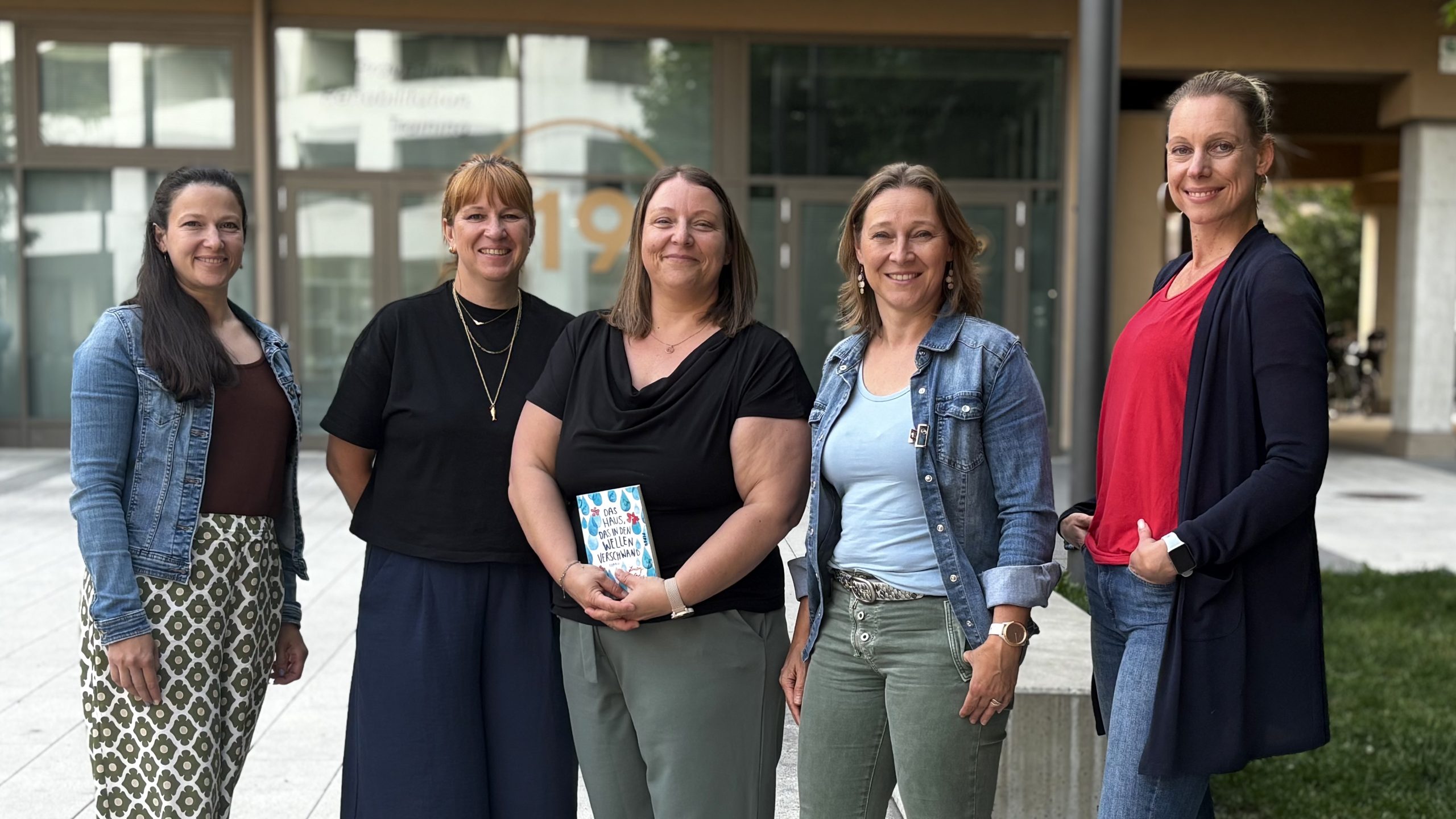 Jelena Petrović, Maria Reimelt, Brigitte Wiegisser, Katharina Hadeyer-Ingolic und Barbara Steiner (von links nach rechts)