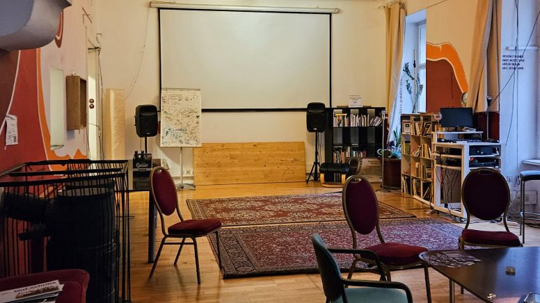 Hauptraum des Spektrals