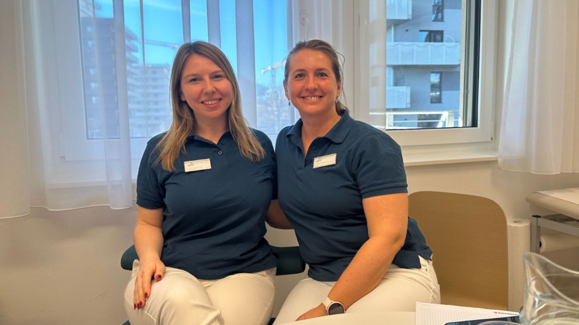 Diana Müller und Domenica Fučik setzen sich gemeinsam für die Gesundheit von jungen Frauen und Mädchen ein.