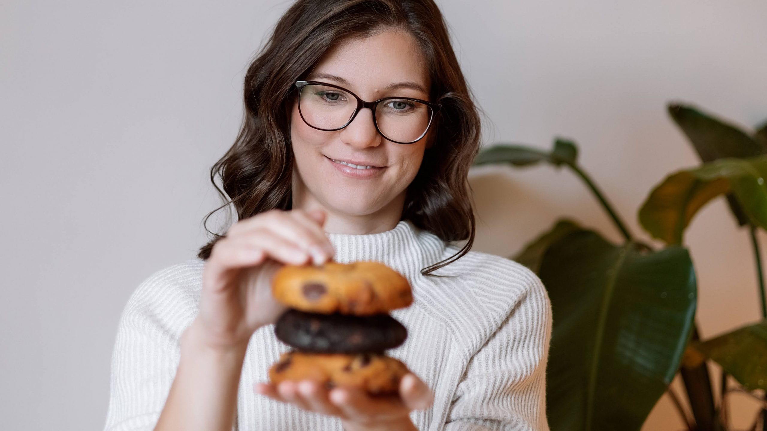 Claudia Haas präsentiert ihre Cookie Kreationen.