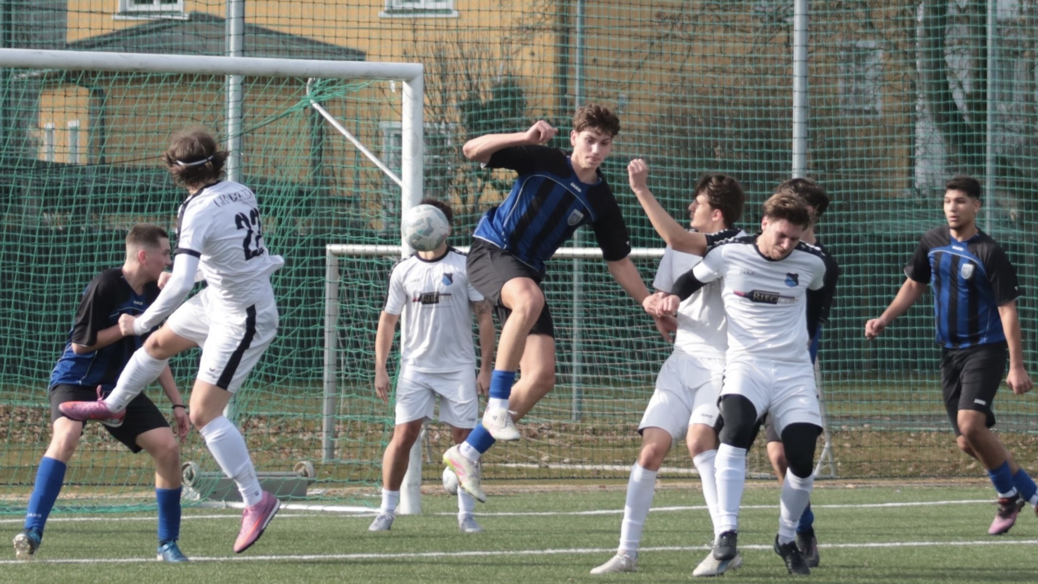 Die ESK-U18 während eines Testpiels 